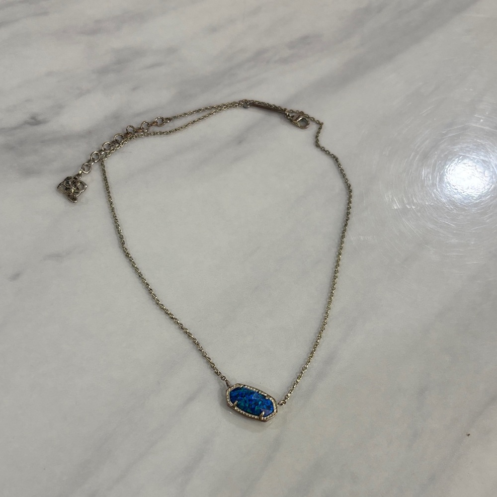 Kendra Scott blue necklace
